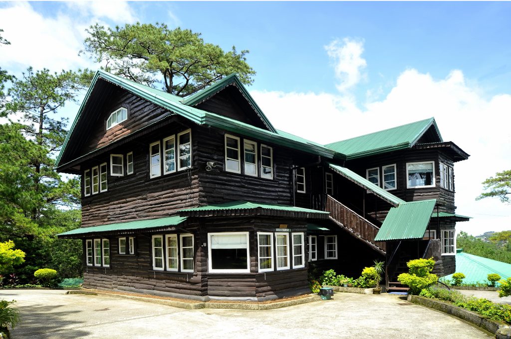 Friends of Ating Tahanan